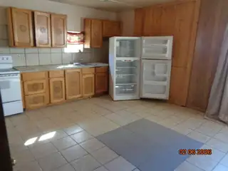 514 Joseph Avenue Kitchen