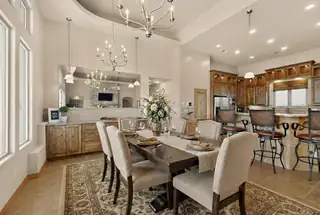 1500 12th Street SE Dining Room