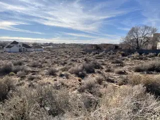 5708 Rio Arriba Road NE 