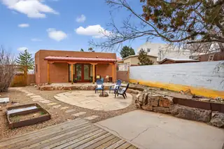 605 Wellesley Drive SE Backyard