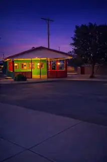 107 Twin Diamond Road, Roswell 