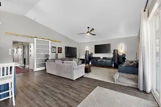 19 Eastview Lane Kitchen