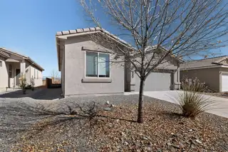 1436 Terrazas Court, Los Lunas 