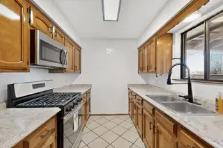 804 N 5th Street Kitchen