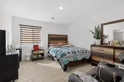 1702 Adelaide Lane, Belen, NM 87002 Bedroom