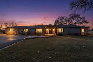 13 Park Lane Circle Exterior Front