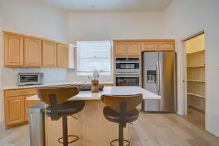 5800 Bosque Vista Drive NE Kitchen