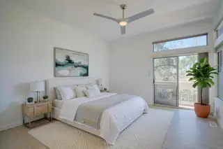 1247 Monte Verde Drive NE Bedroom