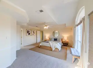 10319 Cedar Springs Place NW Living Room