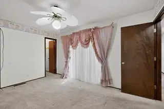 1037 Santa Ana Avenue SE Bedroom