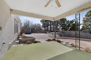 1037 Santa Ana Avenue SE Patio