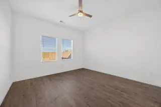 975 Night Sky Avenue NE Living Room