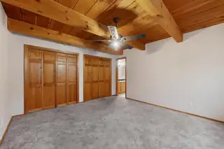 694 Lakeview Circle SE Bedroom