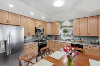 613 Lee Trevino Drive Living Room