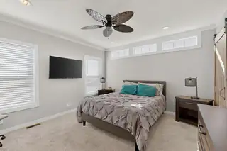 11 25th Avenue NW Bedroom