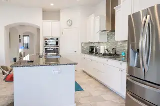 7413 Kodiak Road NE Kitchen