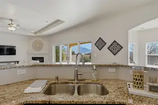 7324 Nome Drive NE Kitchen