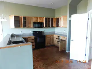 50 Steeplechase Drive Kitchen