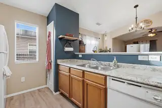 34 Salida Del Sol Kitchen