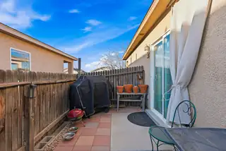 34 Salida Del Sol Patio