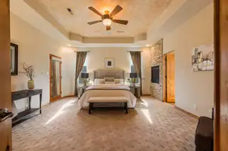 4600 Arlington Avenue NW Bedroom