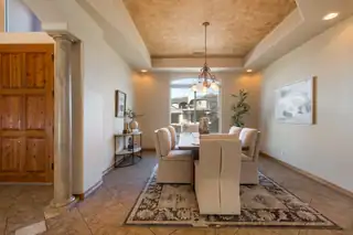 4600 Arlington Avenue NW Dining Room