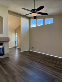 10800 N Malaguena Lane NE Exterior Front