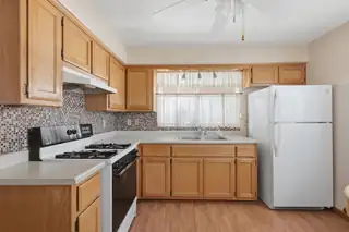 2428 William Street SE Kitchen