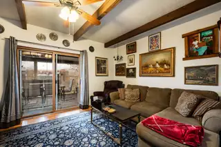 8 Vista De Las Cruces Road Living Room