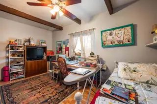 8 Vista De Las Cruces Road Home Office