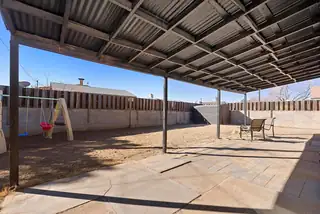 4508 Douglas Macarthur Road NE Home Office