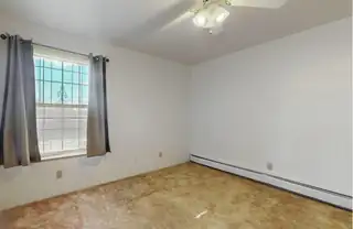 921 Romadora Lane SW Bedroom