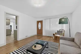 3120 Madeira Drive NE Living Room