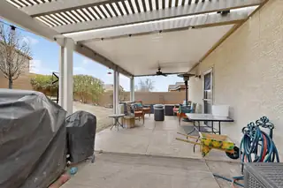 2149 Vista De Colinas Drive SE Patio