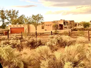 537 Dandelion Road, Corrales 