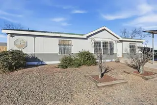 2520 Calle Del Los Claveles Exterior Front