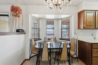 2600 Eastridge Drive NE Dining Room