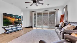 1371 Vallecito Court NW Living Room