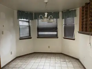 704 Landmark Street NW Kitchen