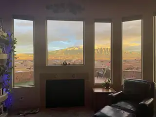 6813 Nagoya Road NE Living Room