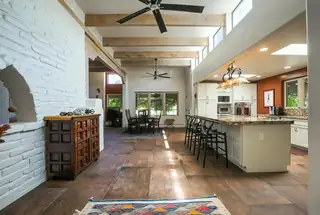 257 Camino De Lucia Kitchen