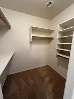 2027 Maywood Drive SE 