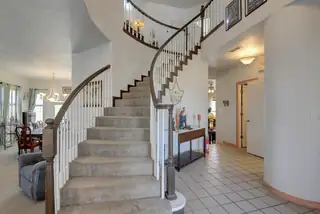 3058 Ashkirk Loop SE Living Room