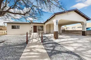 2205 Marie Place NW, Albuquerque