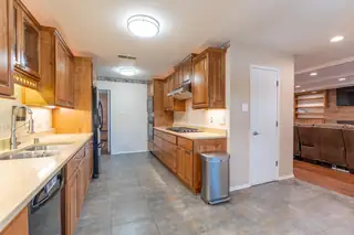 8133 Northridge Avenue NE Kitchen