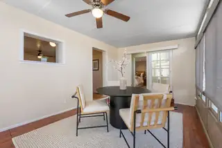 420 Bryn Mawr Drive SE Bedroom