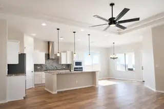 704 Amatista Loop SE Kitchen