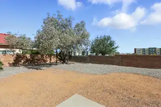 10016 Rio Canon Avenue SW Backyard