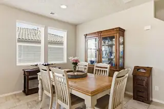 4509 Skyline Loop NE Dining Room
