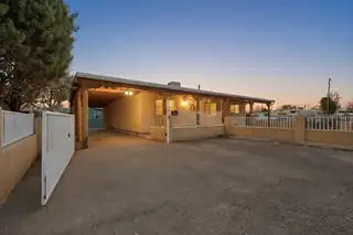 834 DELAMAR Avenue NW, Albuquerque